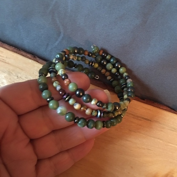 Wire wrapped bracelet green bracelet - Picture 6 of 8